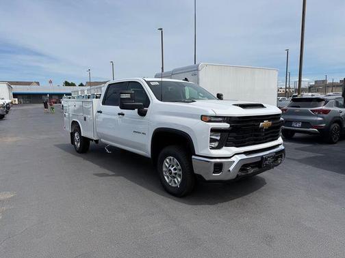 Summit White 2026 Chevrolet Silverado 2500 WT