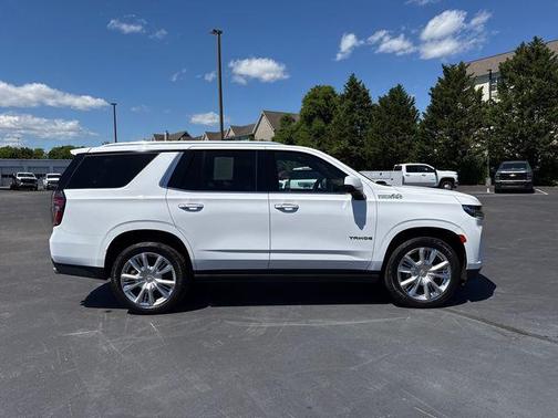 Summit White 2022 Chevrolet Tahoe 4WD High Country