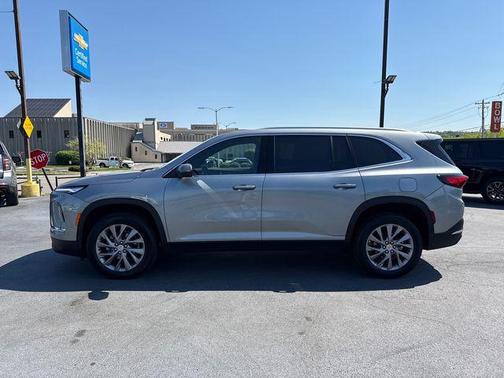2025 Buick Enclave Preferred FWD
