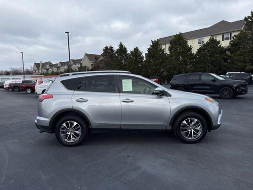 2018 Toyota RAV4 Hybrid LE