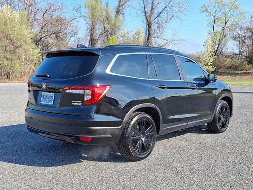 Crystal Black Pearl 2022 Honda Pilot AWD Special Edition