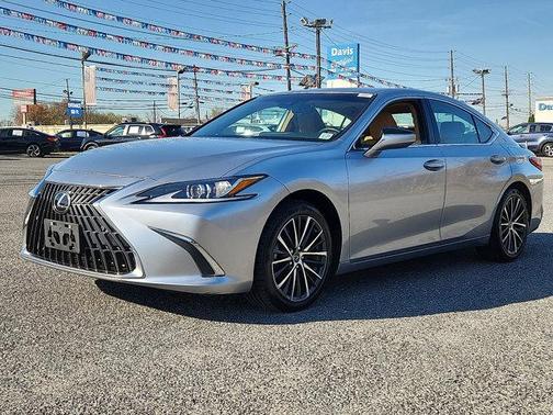 2022 Lexus ES 350 Base