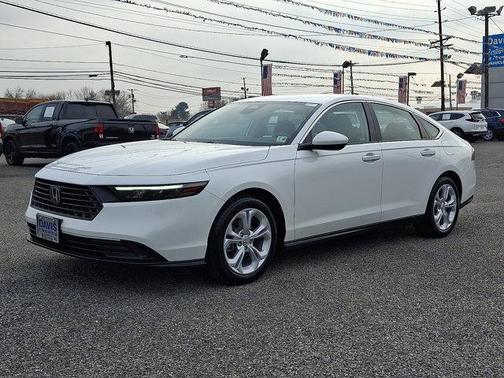 2025 Honda Accord LX 1.5T