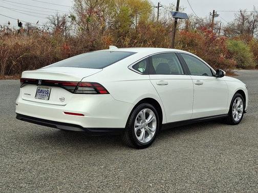 2025 Honda Accord LX 1.5T