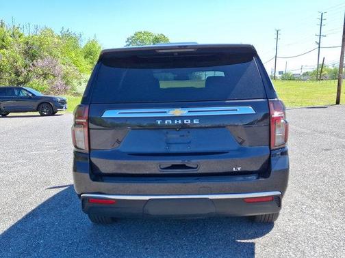 Dark Ash Metallic 2024 Chevrolet Tahoe LT