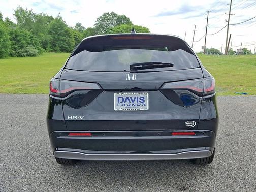 Crystal Black Pearl 2026 Honda HR-V EX-L