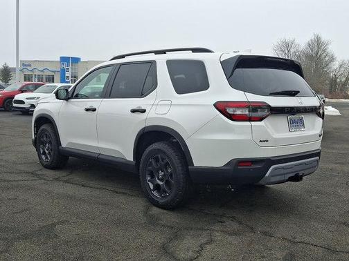 2025 Honda Pilot TrailSport