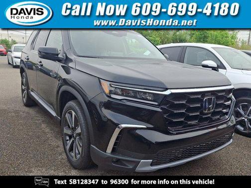 2025 Honda Pilot Touring 8-Passenger