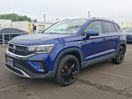 2022 Volkswagen Taos 1.5T SE