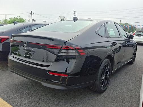 2025 Honda Accord Sport SE 1.5T