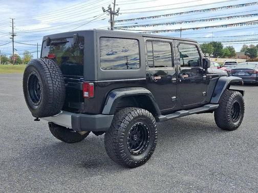 2012 Jeep Wrangler Unlimited Sahara