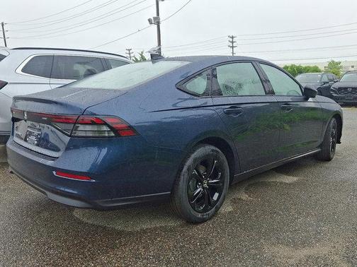 2025 Honda Accord Sport SE 1.5T