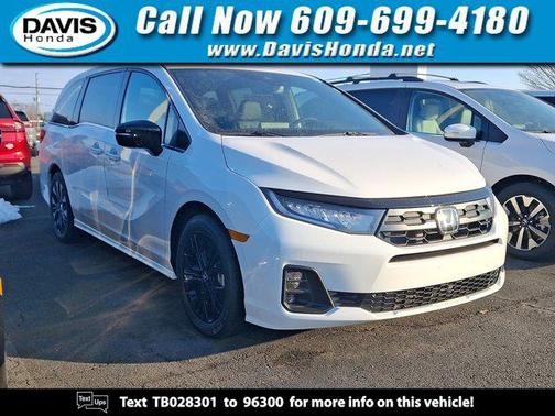 Platinum White Pearl 2026 Honda Odyssey Sport-L Passenger Van