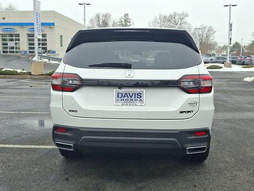 2025 Honda Pilot Sport