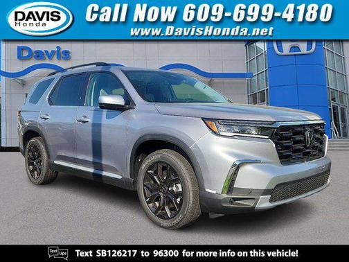 2025 Honda Pilot Touring 8-Passenger
