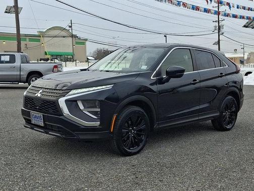 2022 Mitsubishi Eclipse Cross LE