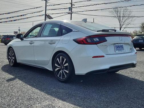 2023 Honda Civic EX-L