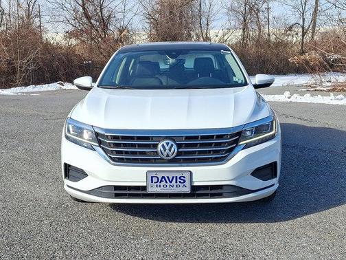 2022 Volkswagen Passat 2.0T SE