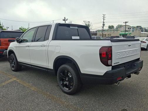 2025 Honda Ridgeline Black