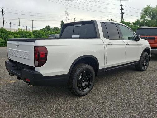 2025 Honda Ridgeline Black