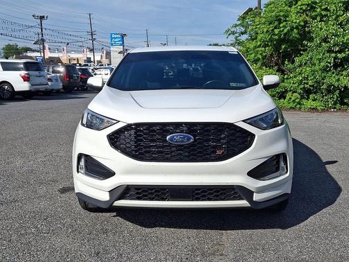Star White Metallic Tri 2022 Ford Edge ST