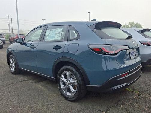 2025 Honda HR-V LX