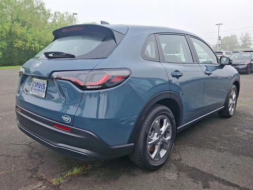 2025 Honda HR-V LX