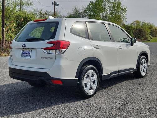 2022 Subaru Forester Base