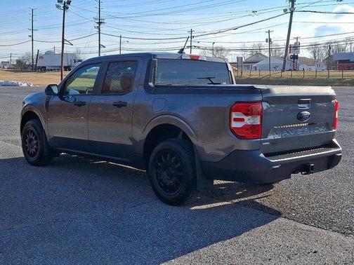 2022 Ford Maverick XL