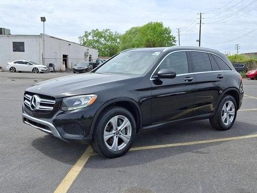 Obsidian Black Metallic 2018 Mercedes-Benz GLC 300 4MATIC