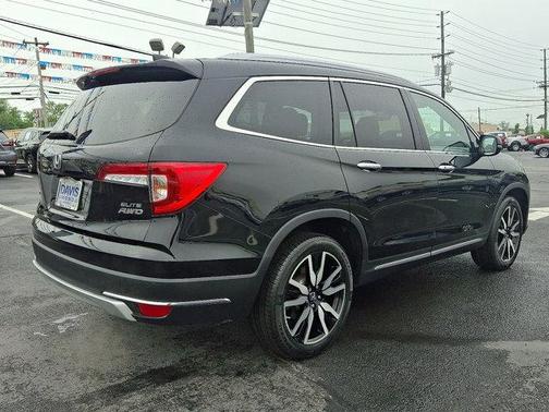 2022 Honda Pilot AWD Elite