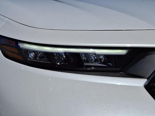 Platinum White Pearl 2024 Honda Accord EX