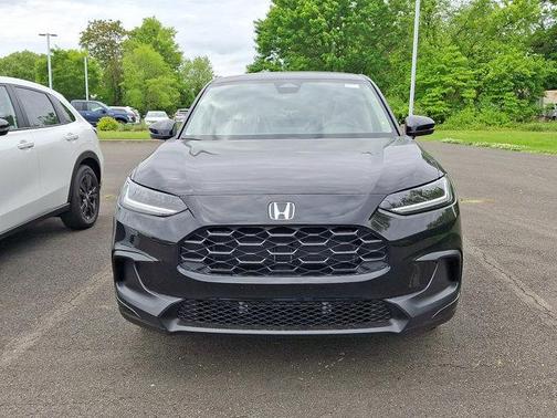 Crystal Black Pearl 2027 Honda HR-V LX