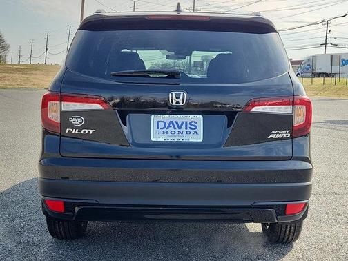 2022 Honda Pilot AWD Sport