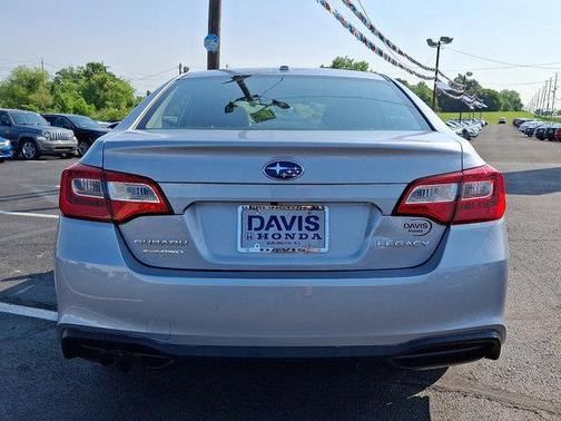 2019 Subaru Legacy Base