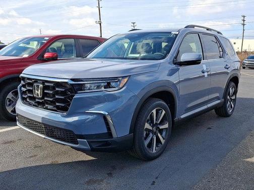 2025 Honda Pilot Touring 8-Passenger