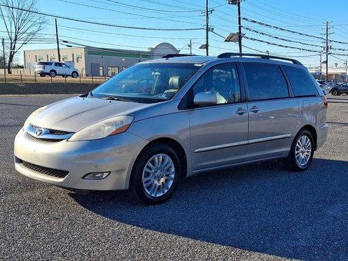 2007 Toyota Sienna XLE