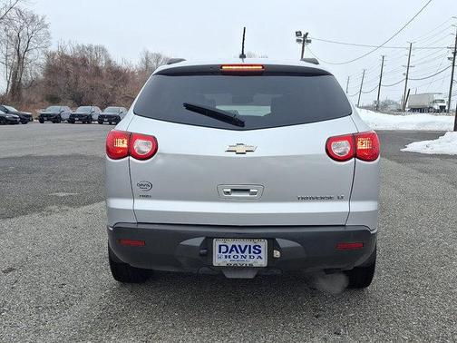 2011 Chevrolet Traverse 2LT