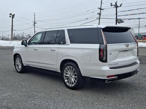 2024 Cadillac Escalade ESV Premium Luxury