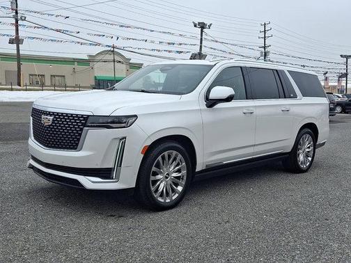 2024 Cadillac Escalade ESV Premium Luxury