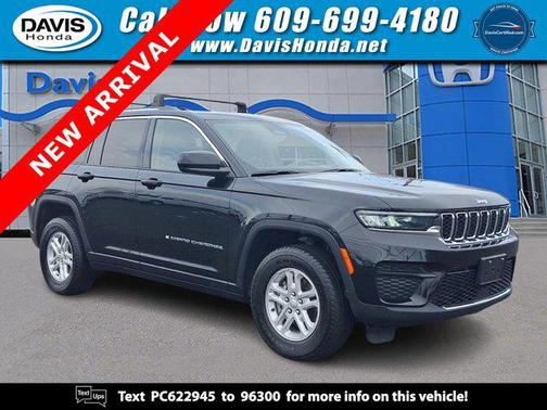 2023 Jeep Grand Cherokee Laredo