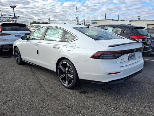 2025 Honda Accord Hybrid Base