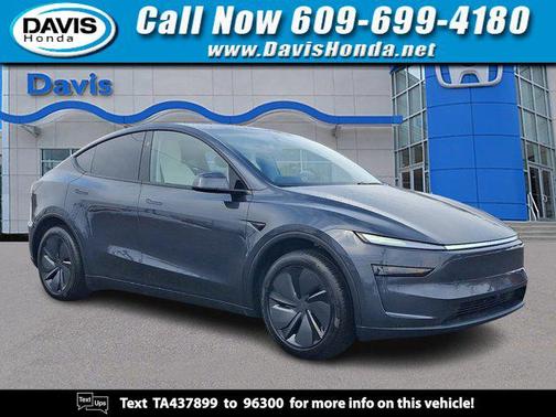 2026 Tesla Model Y Premium Rear-Wheel Drive