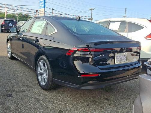 2025 Honda Accord LX 1.5T