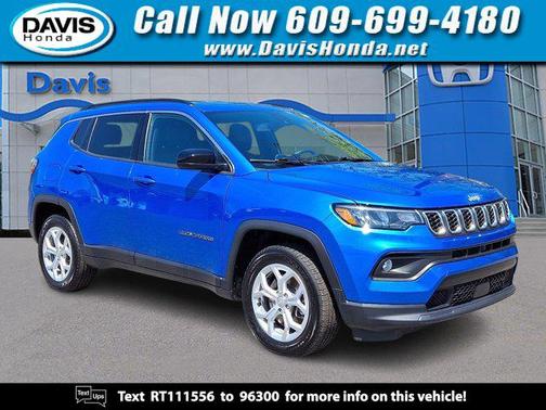 Hydro Blue Pearlcoat 2024 Jeep Compass Latitude
