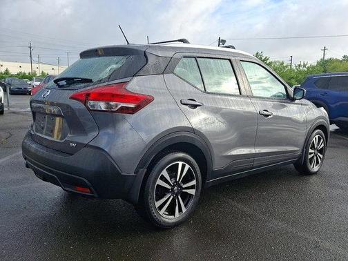 2019 Nissan Kicks SV