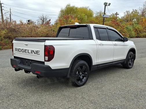 2025 Honda Ridgeline Black