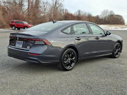 2025 Honda Accord Sport SE 1.5T