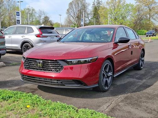 Radiant Red Metallic 2026 Honda Accord SE
