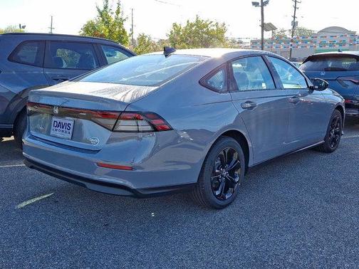 2025 Honda Accord Sport SE 1.5T